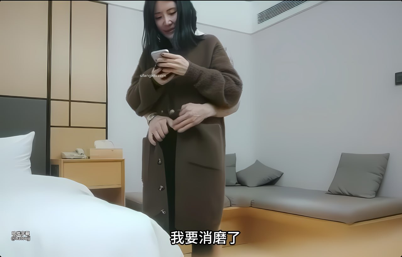 美女露着奶头光胸光屁屁动态图ビッグバナナオンラインプレミアムビデオ無料高清在线观看