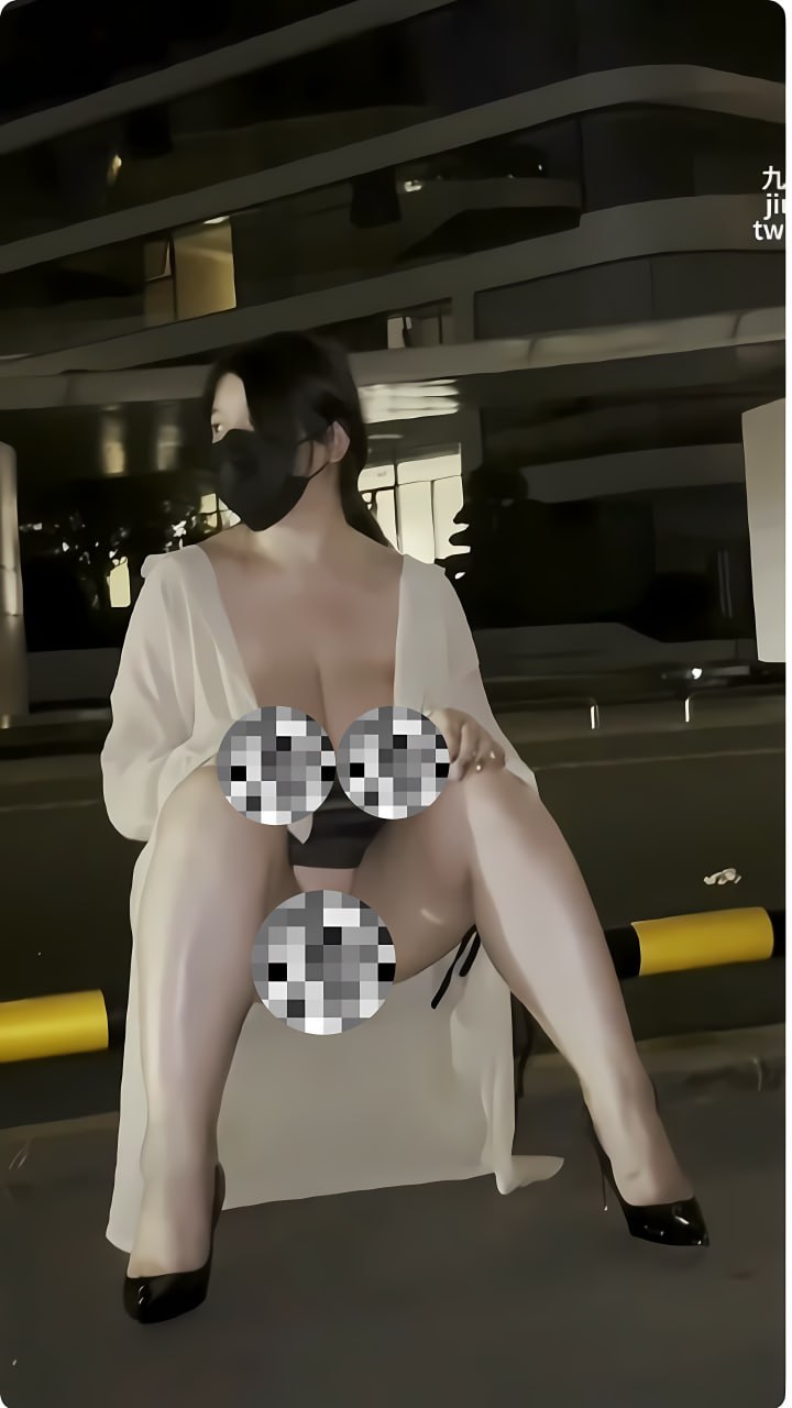 草榴发布芽子メイリン モデルコレクシ高清在线观看
